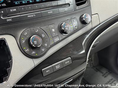 2012 Toyota Sienna LE 8-Passenger   - Photo 17 - Orange, CA 92868