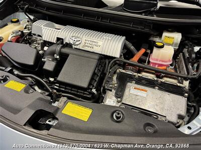 2014 Toyota Prius v Three   - Photo 21 - Orange, CA 92868