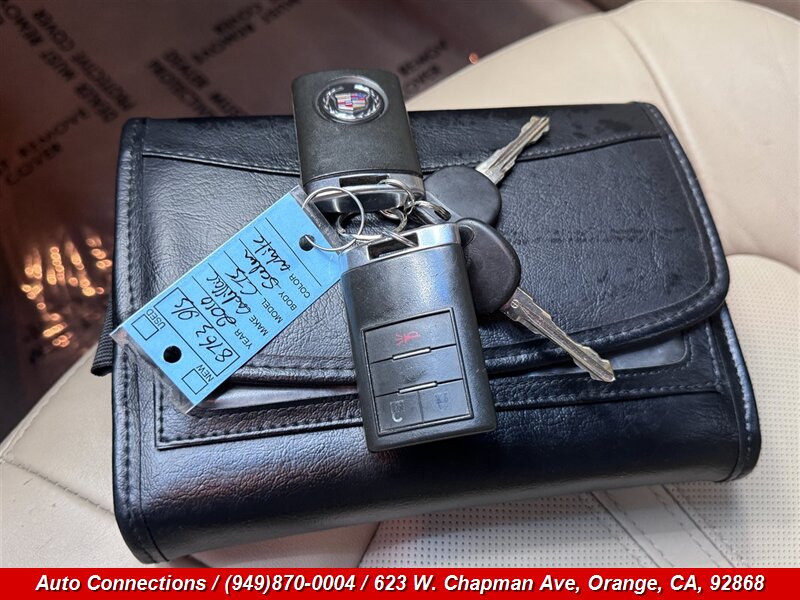 2010 Cadillac CTS 3.0L - Photo 21 - Orange, CA 92868
