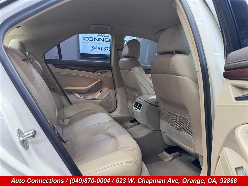 2010 Cadillac CTS 3.0L - Photo 8 - Orange, CA 92868