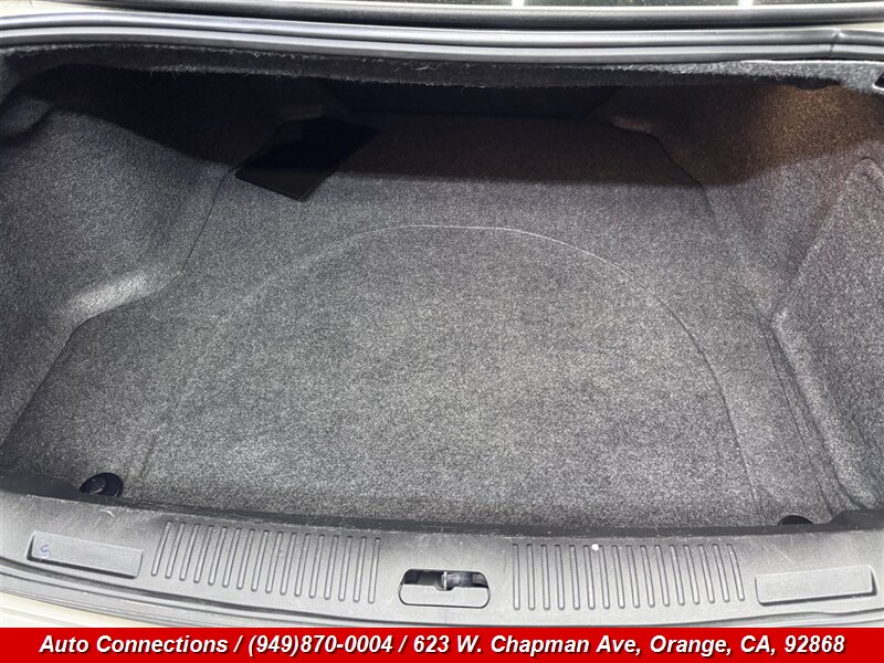 2010 Cadillac CTS 3.0L - Photo 24 - Orange, CA 92868