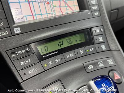 2011 Toyota Prius Four   - Photo 17 - Orange, CA 92868