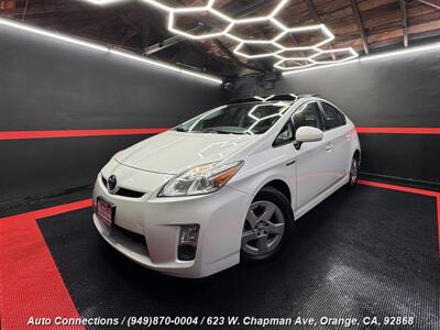 2011 Toyota Prius Four   - Photo 2 - Orange, CA 92868