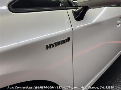 2011 Toyota Prius Four   - Photo 33 - Orange, CA 92868