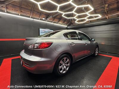 2012 Mazda Mazda3 i Sport   - Photo 3 - Orange, CA 92868
