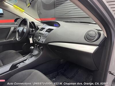 2012 Mazda Mazda3 i Sport   - Photo 10 - Orange, CA 92868