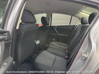 2012 Mazda Mazda3 i Sport   - Photo 9 - Orange, CA 92868