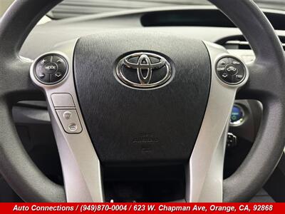 2014 Toyota Prius Two - Photo 11 - Orange, CA 92868