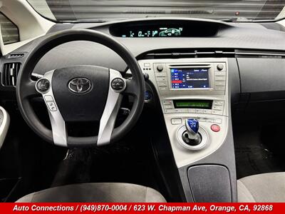 2014 Toyota Prius Two - Photo 10 - Orange, CA 92868