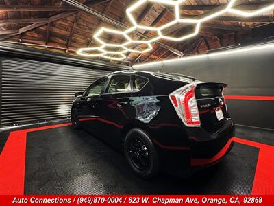 2014 Toyota Prius Two - Photo 4 - Orange, CA 92868