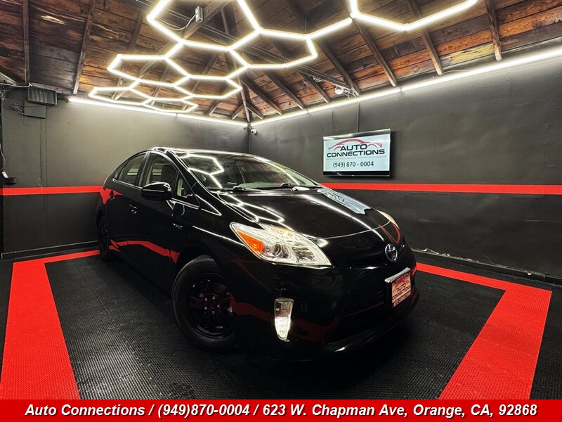 2014 Toyota Prius Two   - Photo 1 - Orange, CA 92868