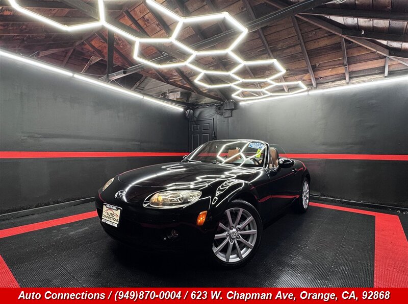 2006 Mazda MX-5 Miata  