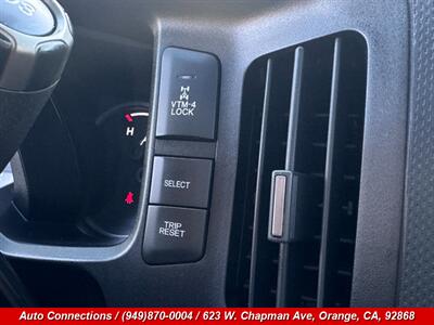 2011 Honda Ridgeline RTL   - Photo 16 - Orange, CA 92868