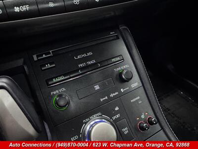 2014 Lexus CT 200h   - Photo 16 - Orange, CA 92868