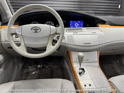 2007 Toyota Avalon XLS   - Photo 12 - Orange, CA 92868