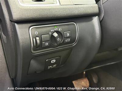 2015 Volvo XC60 T5 Drive-E Platinum   - Photo 25 - Orange, CA 92868