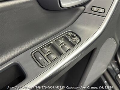 2015 Volvo XC60 T5 Drive-E Platinum   - Photo 27 - Orange, CA 92868