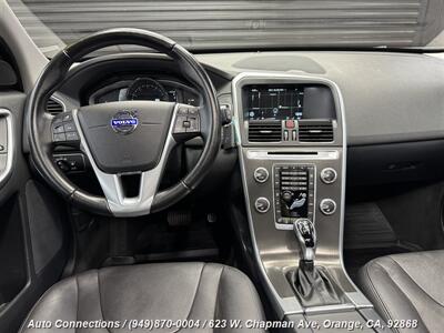 2015 Volvo XC60 T5 Drive-E Platinum   - Photo 12 - Orange, CA 92868