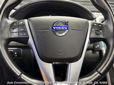 2015 Volvo XC60 T5 Drive-E Platinum   - Photo 13 - Orange, CA 92868