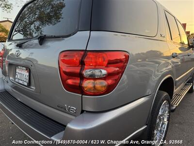 2003 Toyota Sequoia SR5   - Photo 40 - Orange, CA 92868