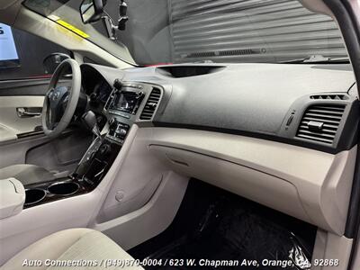 2012 Toyota Venza LE   - Photo 10 - Orange, CA 92868