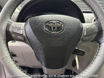 2012 Toyota Venza LE   - Photo 13 - Orange, CA 92868