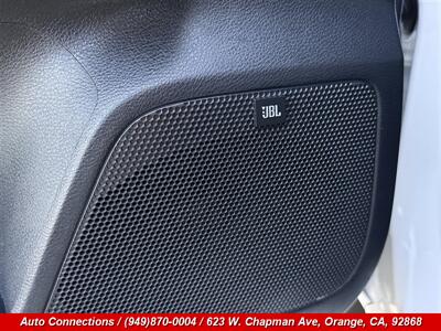 2017 Toyota Tacoma TRD Off-Road   - Photo 24 - Orange, CA 92868