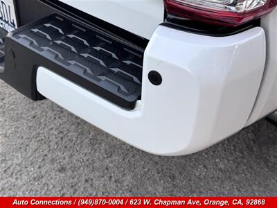 2017 Toyota Tacoma TRD Off-Road   - Photo 35 - Orange, CA 92868