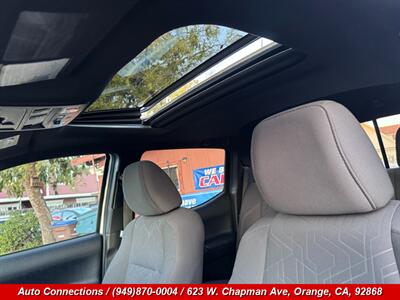 2017 Toyota Tacoma TRD Off-Road   - Photo 21 - Orange, CA 92868