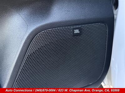 2017 Toyota Tacoma TRD Off-Road   - Photo 24 - Orange, CA 92868