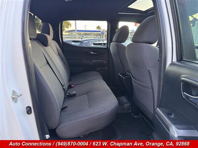2017 Toyota Tacoma TRD Off-Road   - Photo 8 - Orange, CA 92868