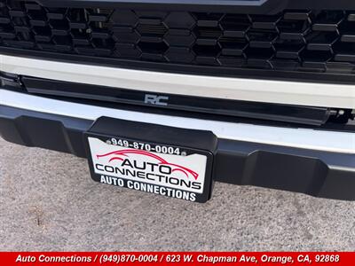 2017 Toyota Tacoma TRD Off-Road   - Photo 33 - Orange, CA 92868