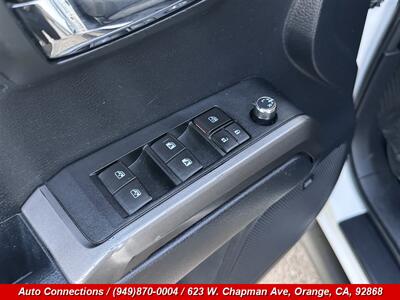 2017 Toyota Tacoma TRD Off-Road   - Photo 23 - Orange, CA 92868