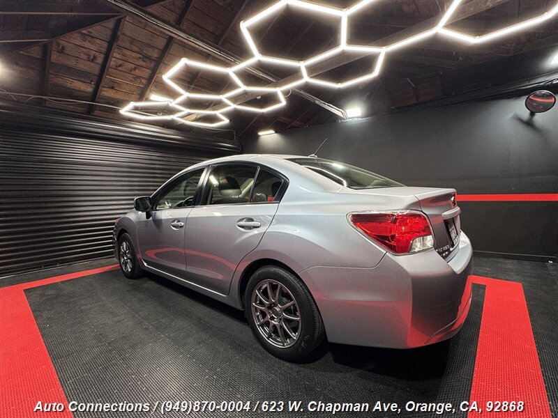 2012 Subaru Impreza 2.0I Premium photo 4