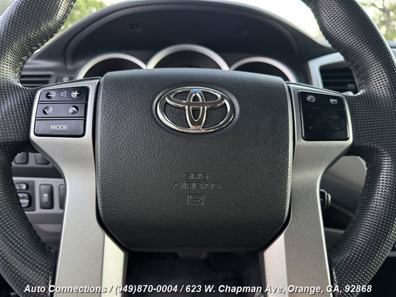 2013 Toyota Tacoma PreRunner V6 photo 12