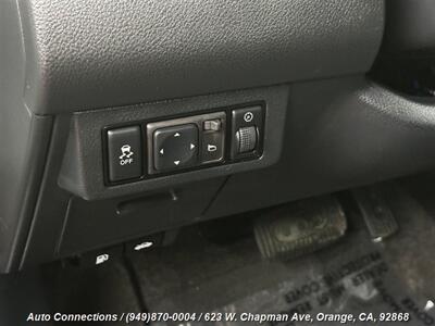 2012 Nissan Versa 1.8 S - Photo 17 - Orange, CA 92868
