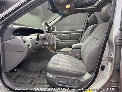 2002 Toyota Avalon XLS   - Photo 6 - Orange, CA 92868