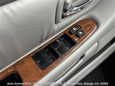 2002 Toyota Avalon XLS   - Photo 21 - Orange, CA 92868