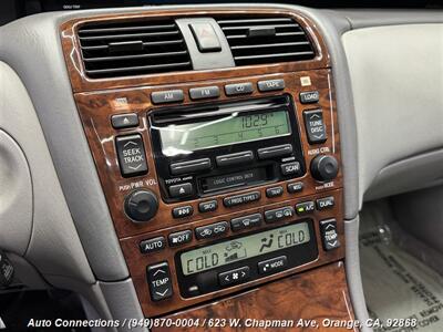 2002 Toyota Avalon XLS   - Photo 15 - Orange, CA 92868