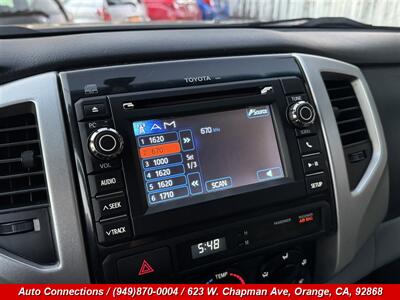 2013 Toyota Tacoma PreRunner V6   - Photo 17 - Orange, CA 92868