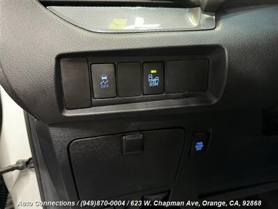 2015 Toyota Sienna SE Premium 8-Passeng   - Photo 26 - Orange, CA 92868