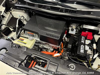 2018 Nissan LEAF SV   - Photo 25 - Orange, CA 92868
