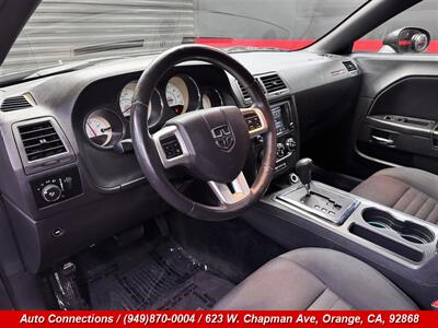 2013 Dodge Challenger SXT - Photo 11 - Orange, CA 92868