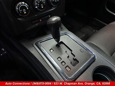 2013 Dodge Challenger SXT - Photo 13 - Orange, CA 92868
