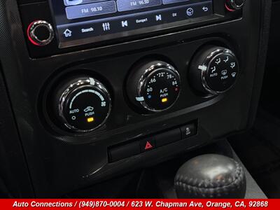 2013 Dodge Challenger SXT - Photo 14 - Orange, CA 92868