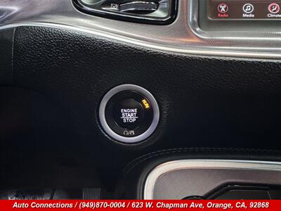 2019 Dodge Challenger SXT - Photo 15 - Orange, CA 92868