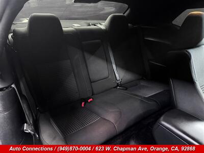 2019 Dodge Challenger SXT - Photo 8 - Orange, CA 92868