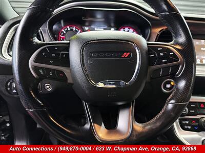 2019 Dodge Challenger SXT - Photo 12 - Orange, CA 92868