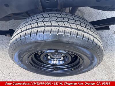 2000 Toyota Tundra   - Photo 24 - Orange, CA 92868