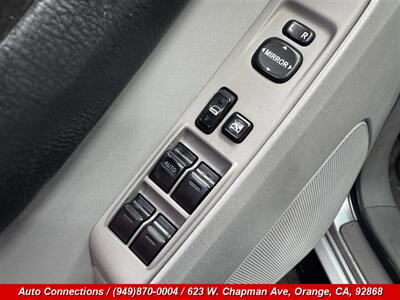 2004 Toyota 4Runner SR5   - Photo 20 - Orange, CA 92868